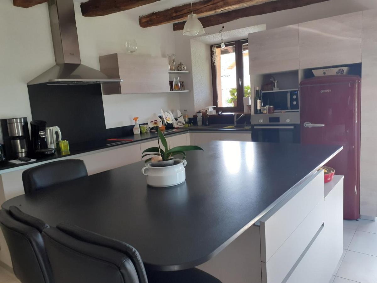 Chez Marie Villa Ugine Eksteriør billede